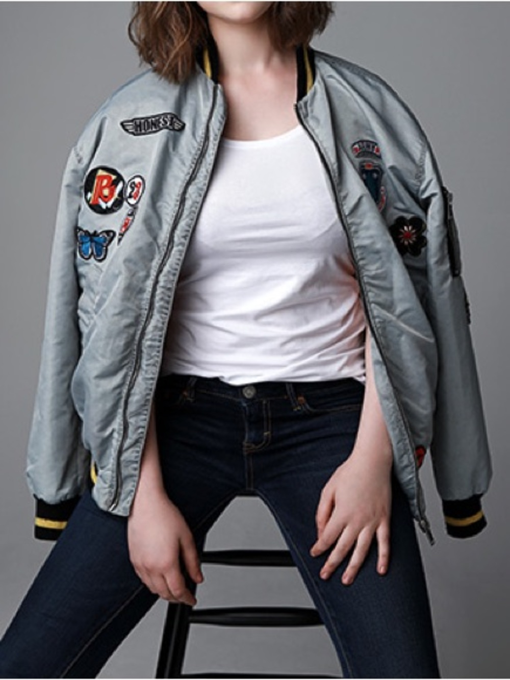 Zara Light Gray Women’s Bomber Jacket with Embroidered Patches M